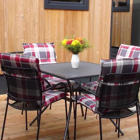 Toni By Interhome * Wemding